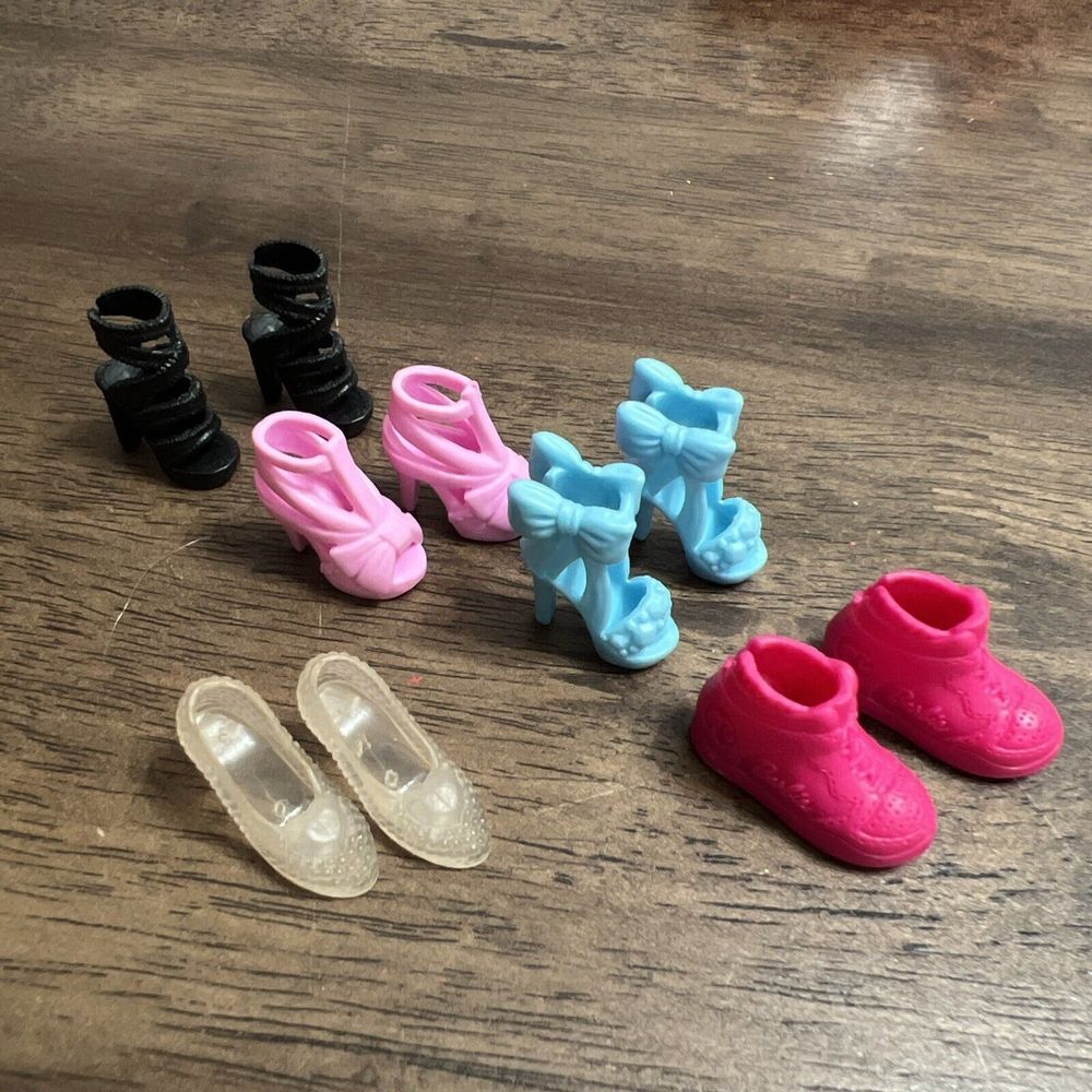 Vintage Barbie Doll Open Toe Heel Shoe Lot Yellow Gold & White